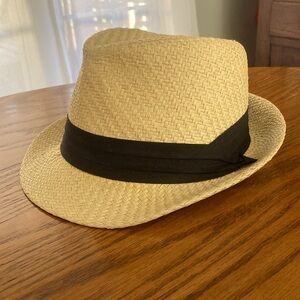 Stylish Woven Fedora with Black Band